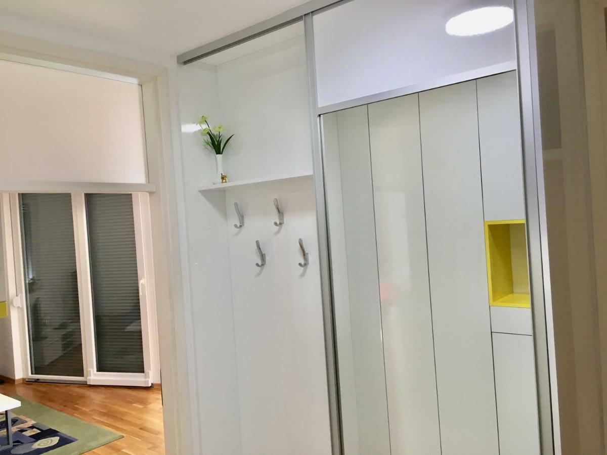 Antonijas Sunny Apartment Makarska Eksteriør bilde